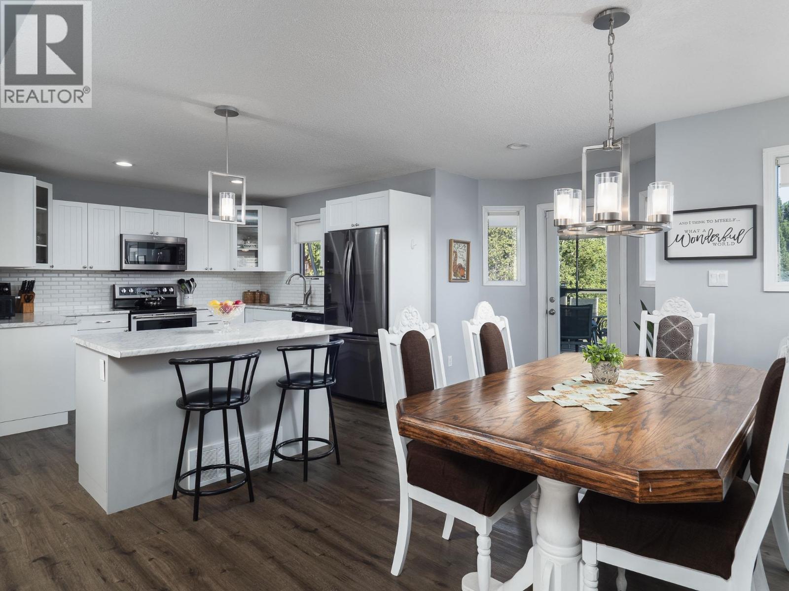 Photo 6 of 3468 Clearwood Crescent, Prince George BC