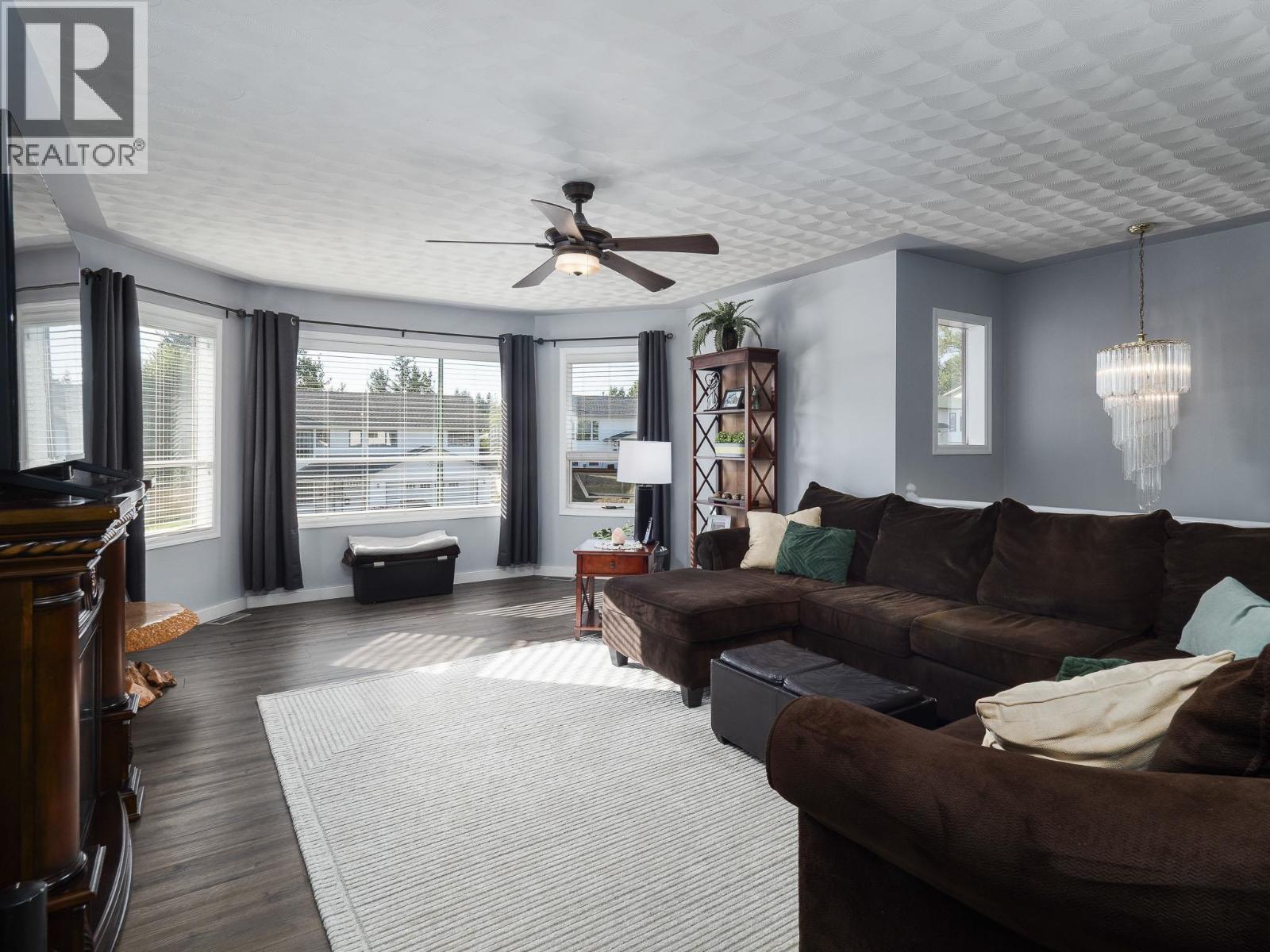 Photo 9 of 3468 Clearwood Crescent, Prince George BC