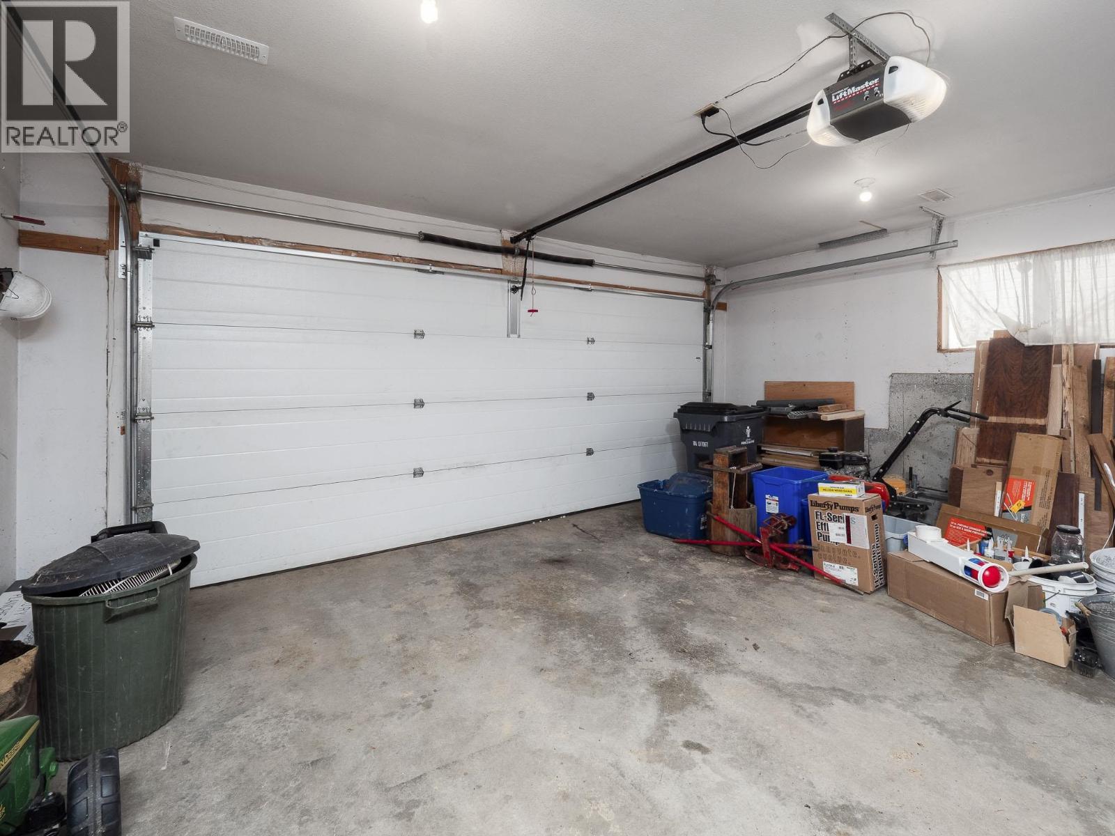 Photo 10 of 3468 Clearwood Crescent, Prince George BC