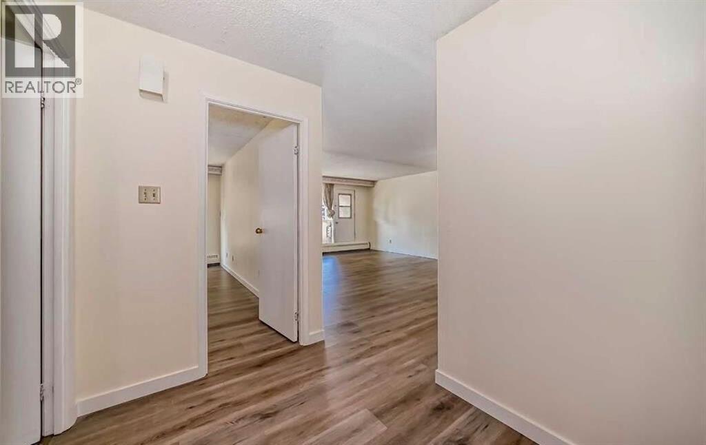 Photo 8 of 1101 221 6 Avenue Se, Calgary AB