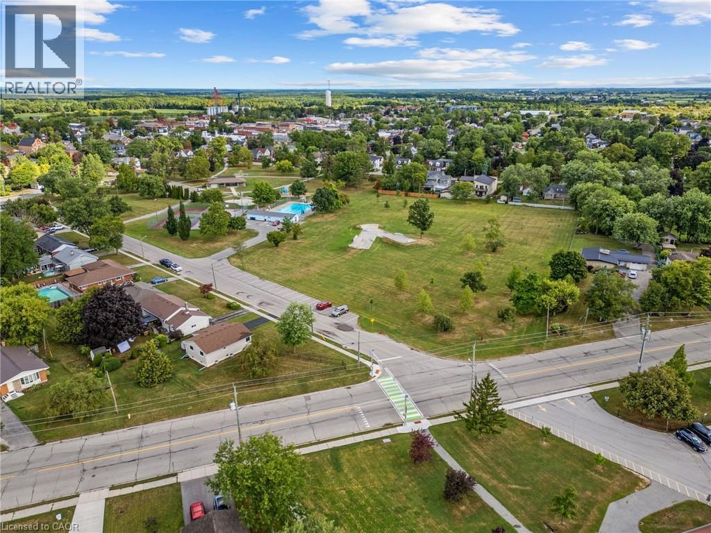 Photo 11 of 18 Laidlaw Street, Hagersville ON