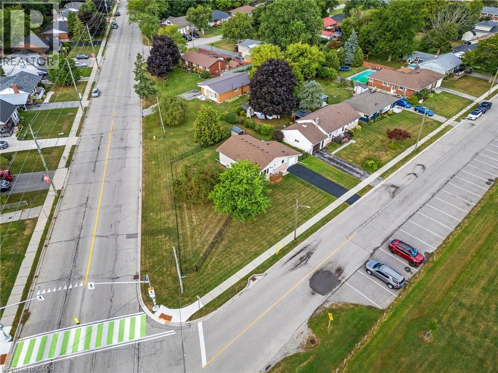 Photo 39 of 18 Laidlaw Street, Hagersville ON