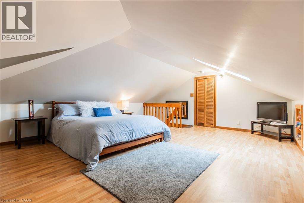 Photo 6 of 163 Campbell Street, Brantford ON