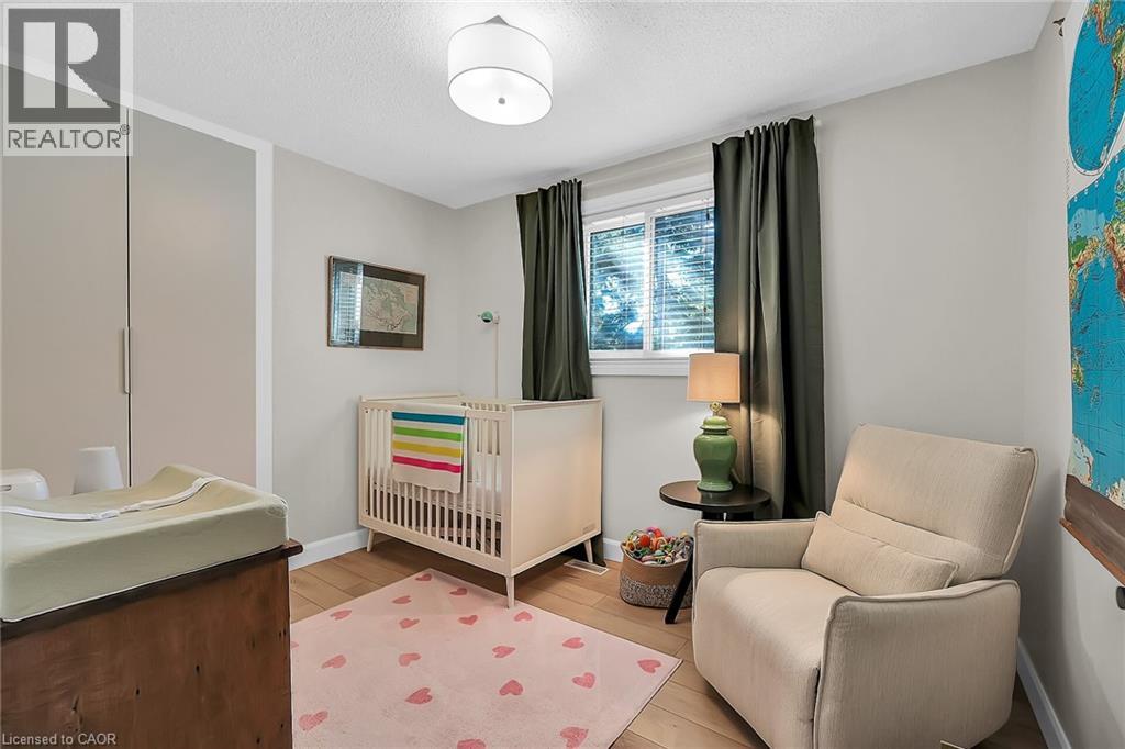 Photo 16 of 158 Wendover Drive, Hamilton ON