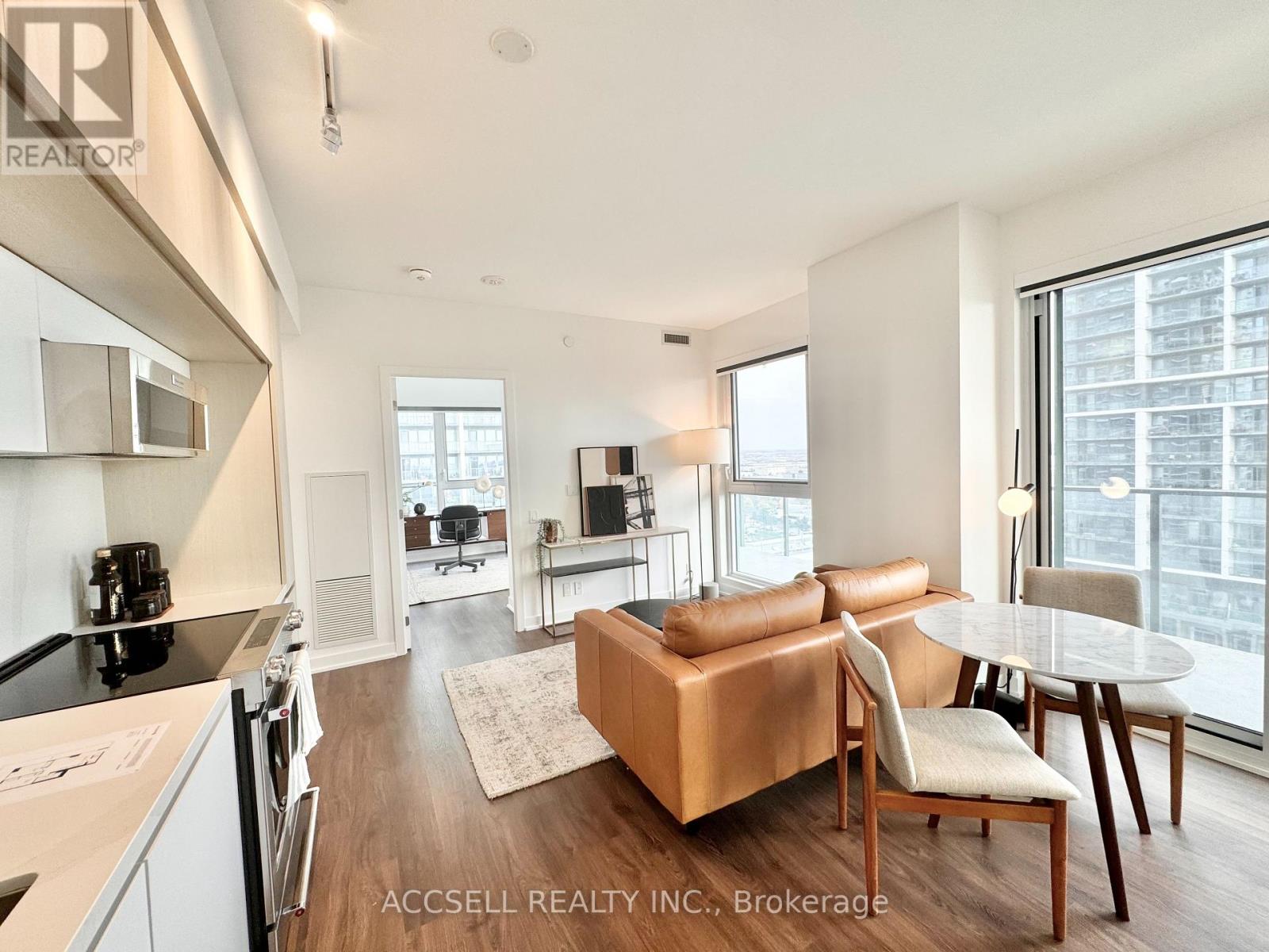 Photo 2 of W 3702 185 Millway Avenue, Vaughan ON