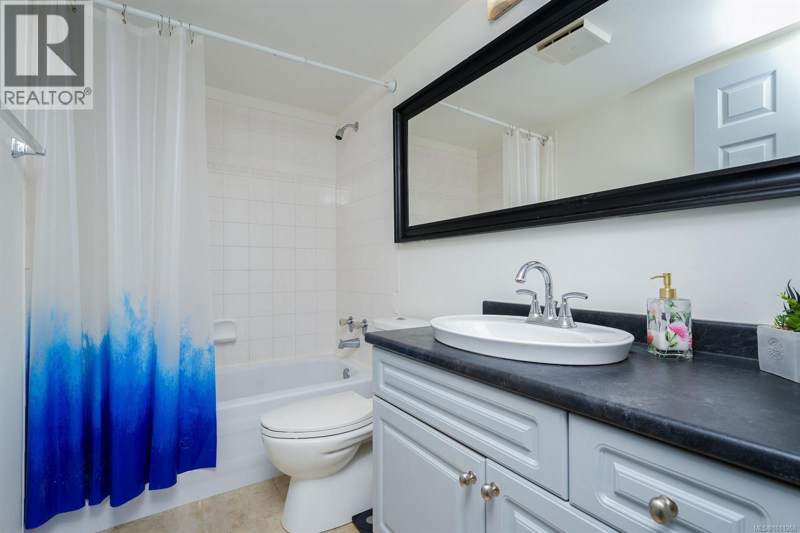 Photo 20 of 308 649 Bay St, Victoria BC