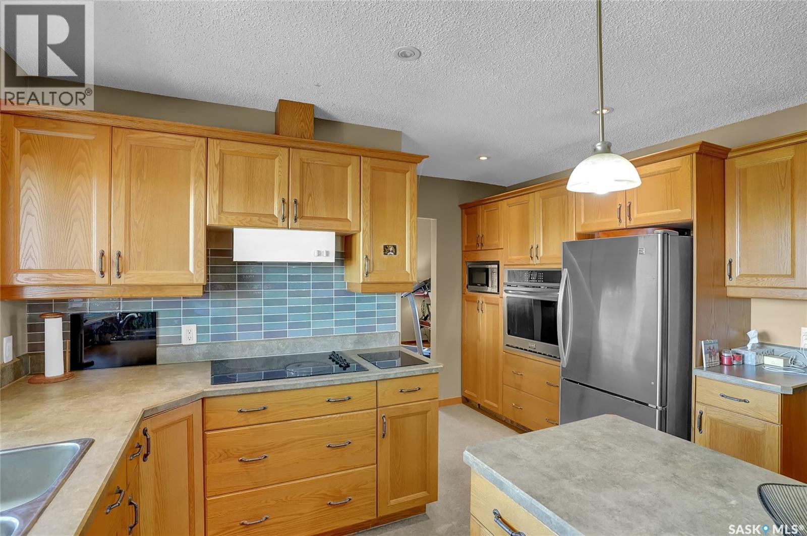 Photo 33 of 3212 Larche Crescent, Regina SK
