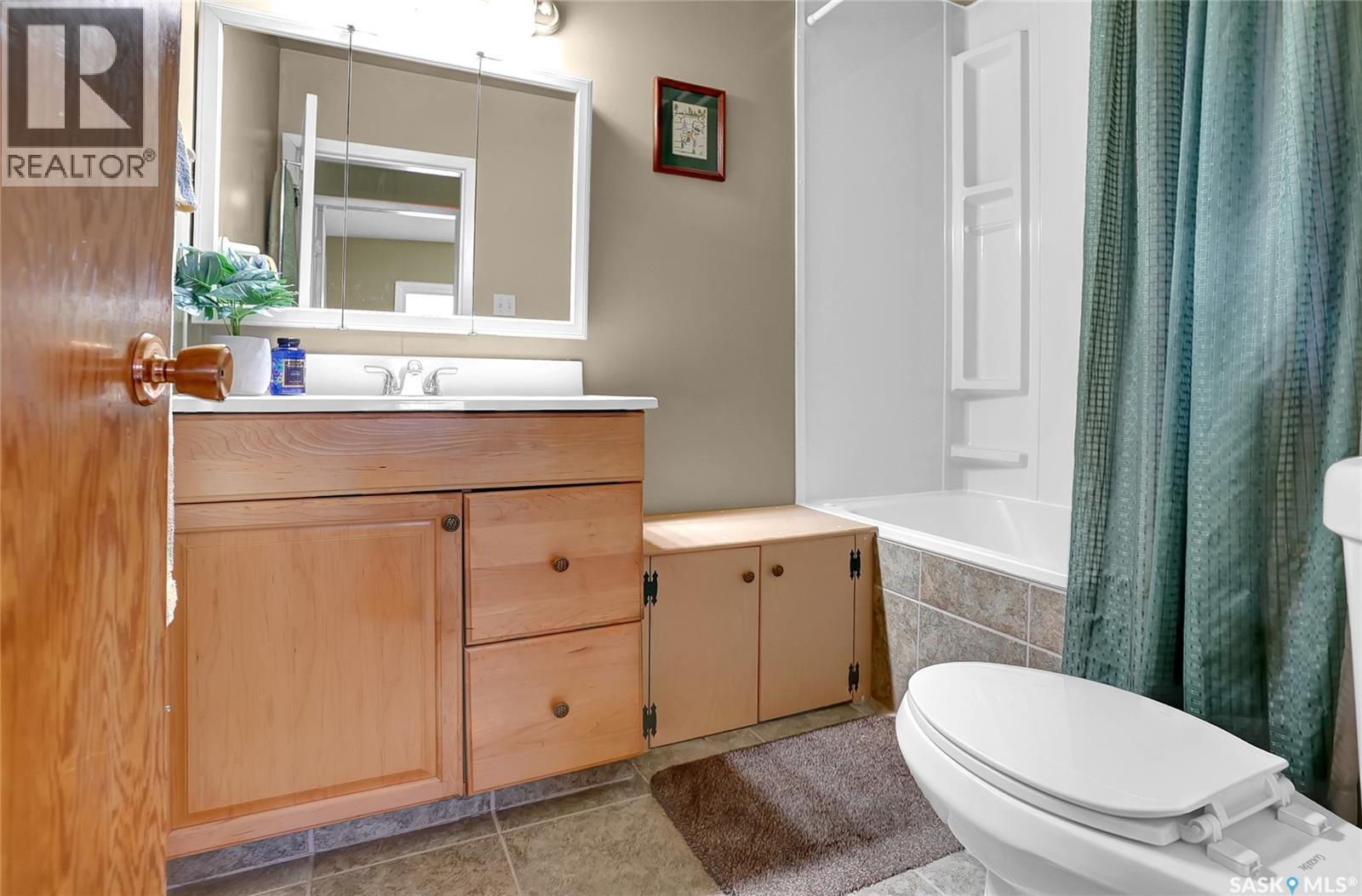 Photo 19 of 3212 Larche Crescent, Regina SK