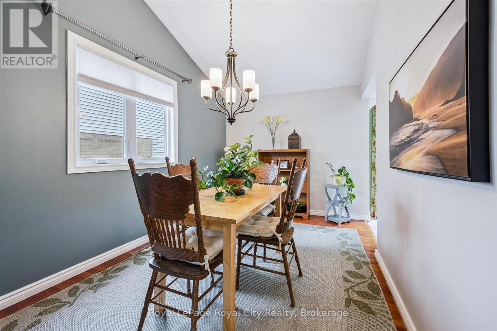 Photo 29 of 9 Dunhill Crescent, Guelph ON