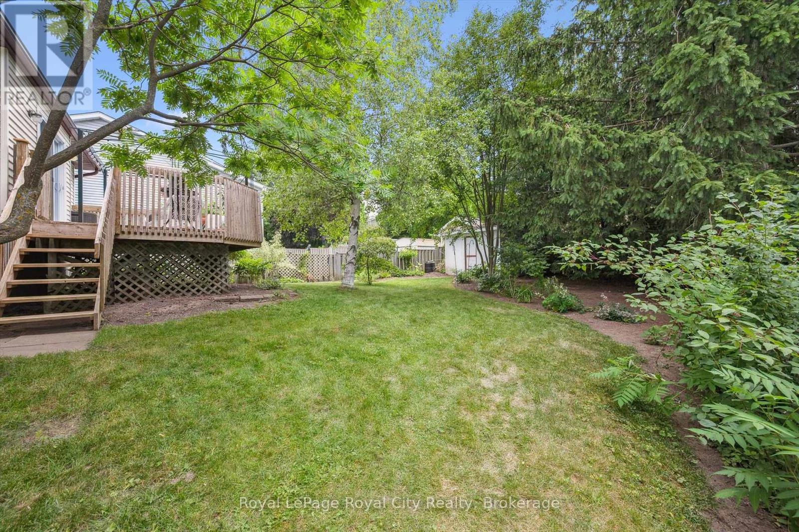 Photo 32 of 9 Dunhill Crescent, Guelph ON
