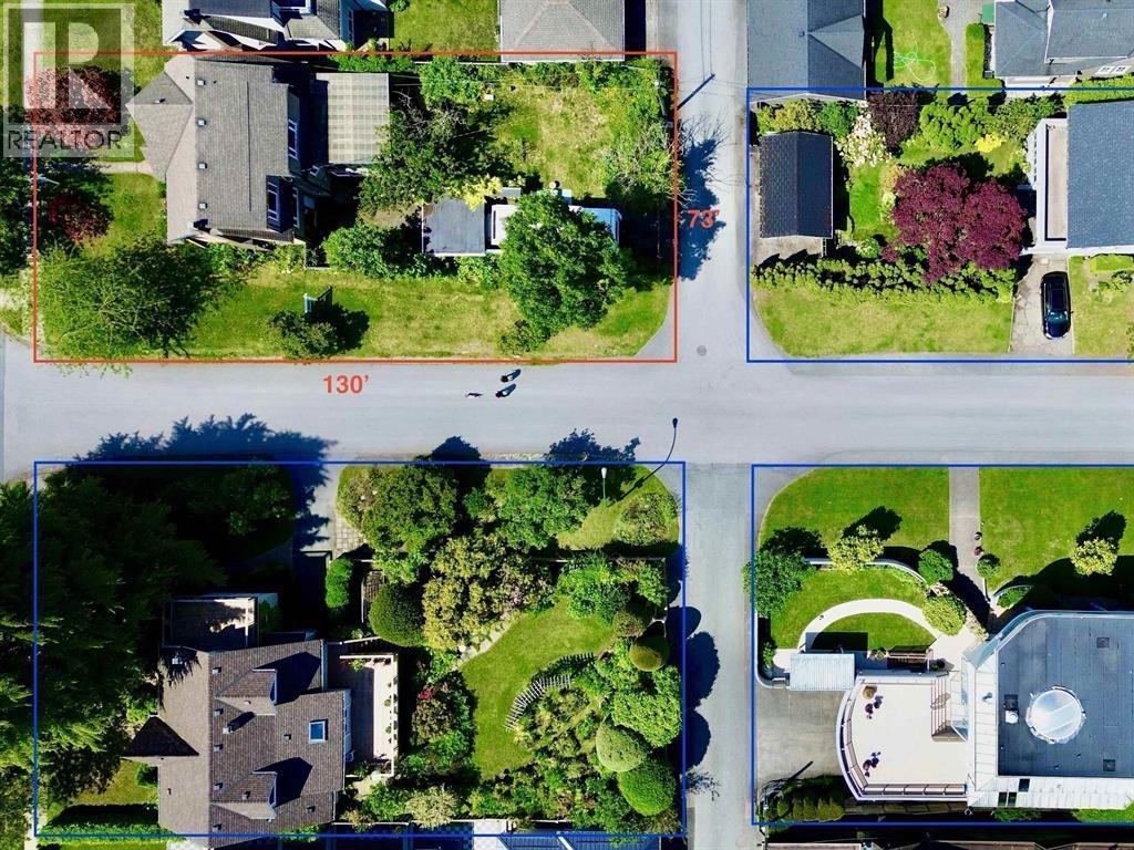 Photo 3 of 2805 W 30th Avenue, Vancouver BC