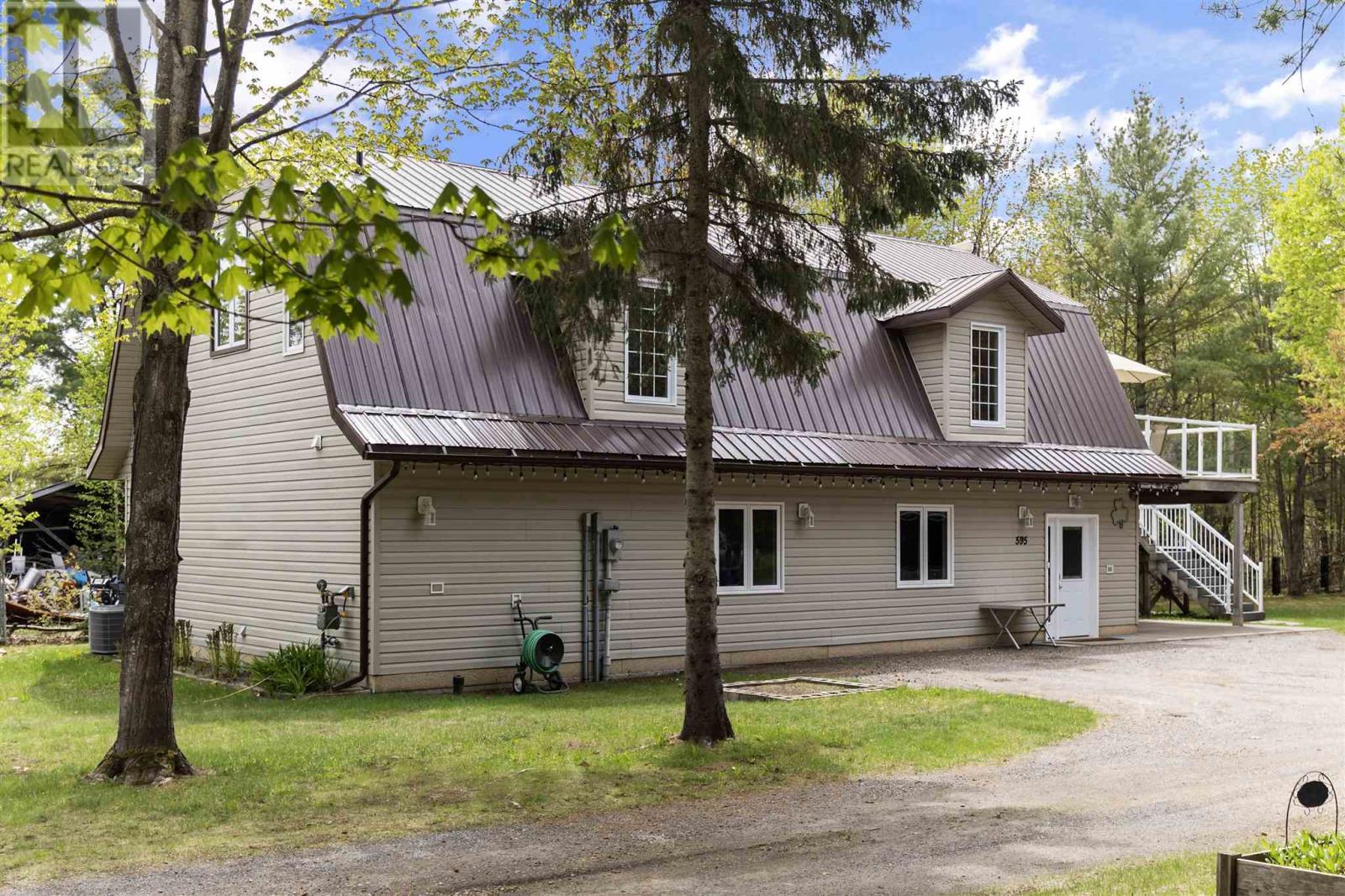 Photo 35 of 595 Old Goulais Bay Rd, Sault Ste Marie ON