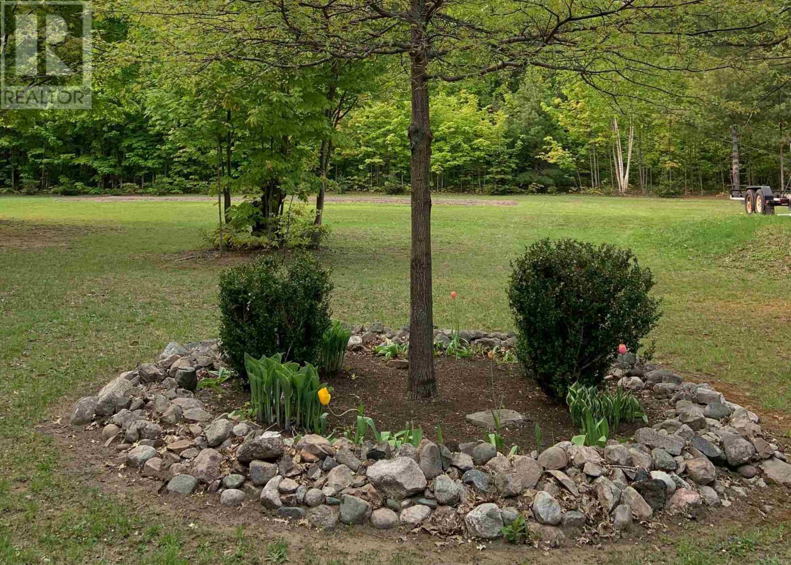 Photo 19 of 595 Old Goulais Bay Rd, Sault Ste Marie ON