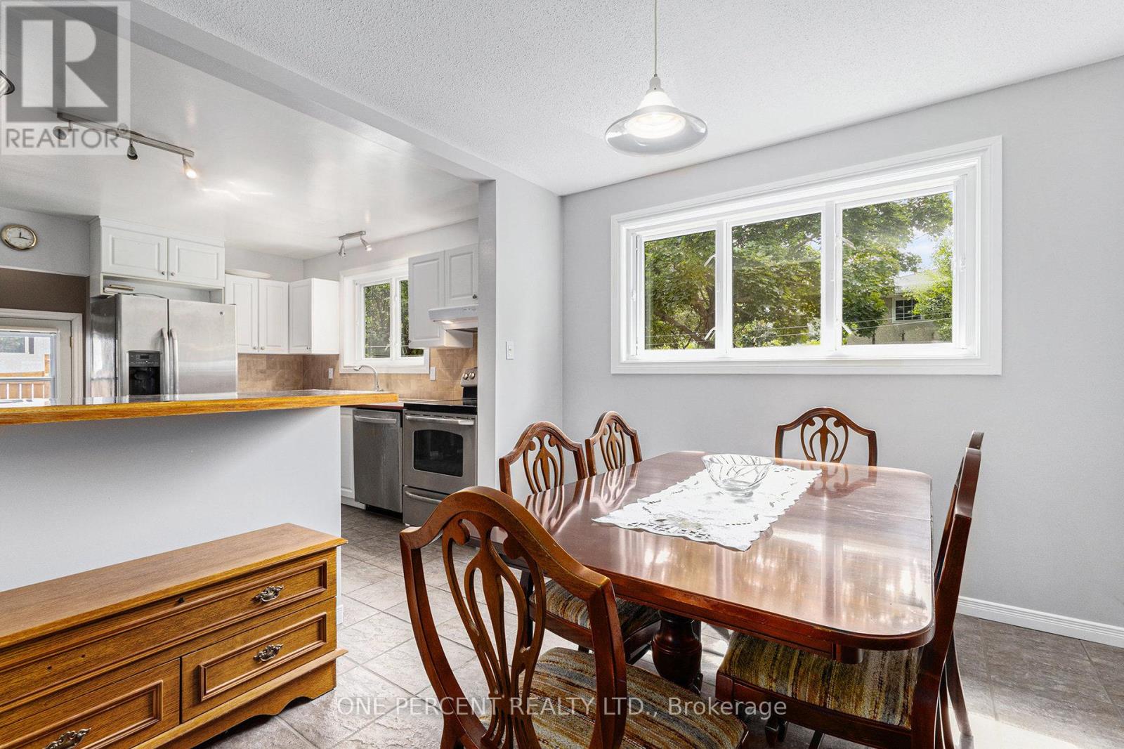 Photo 9 of 2563 Egan Road, Ottawa ON
