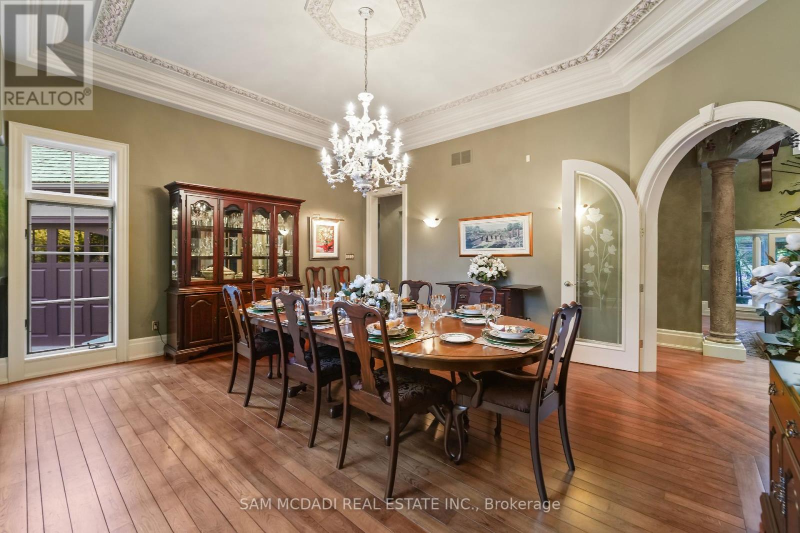 Photo 18 of 10140 Pineview Trail, Milton ON