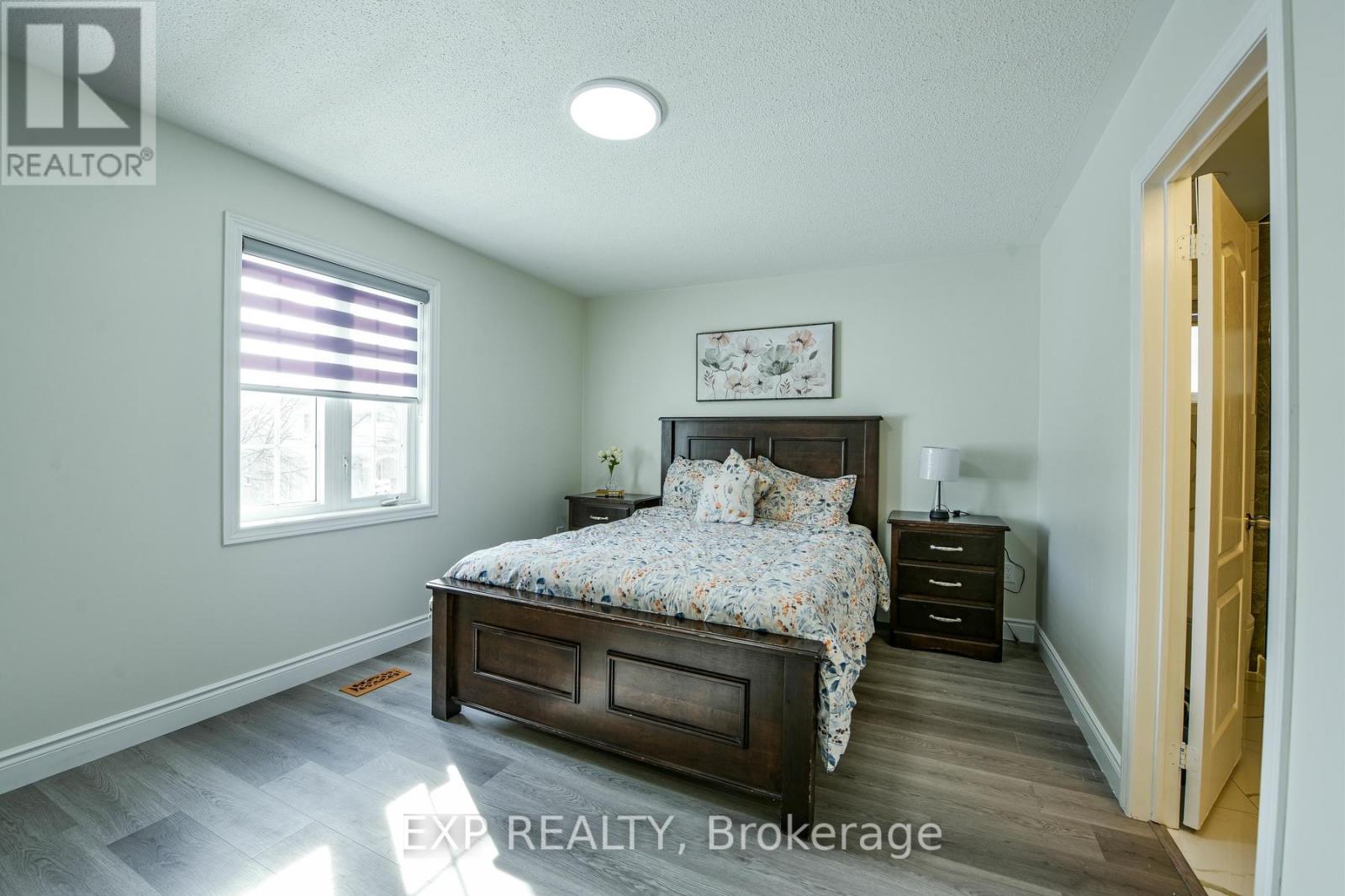 Photo 30 of 50 Northface Crescent, Brampton ON
