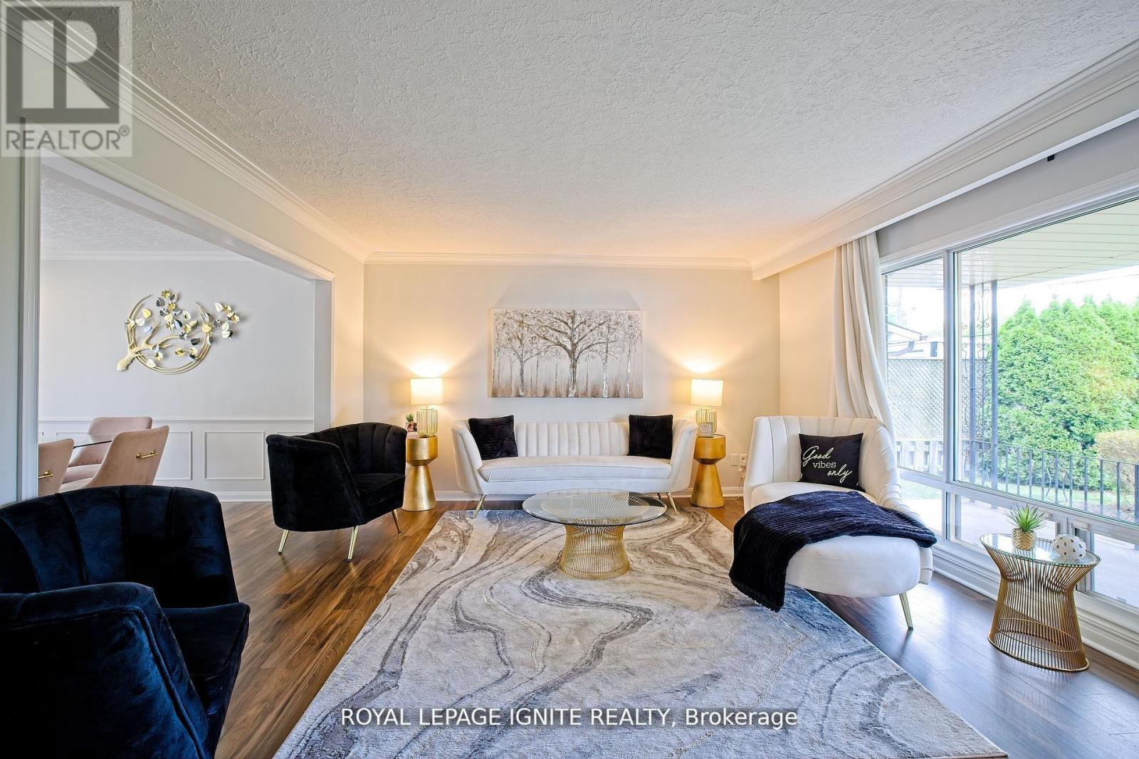 Photo 24 of 2092 Sava Crescent, Mississauga ON