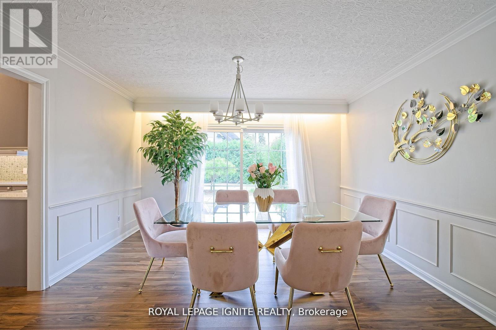 Photo 18 of 2092 Sava Crescent, Mississauga ON