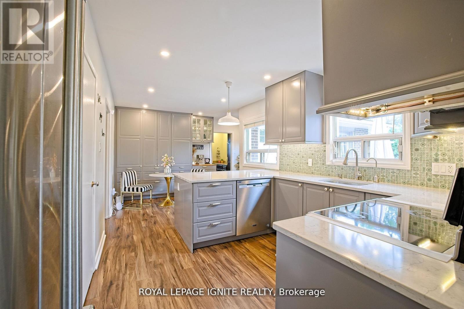 Photo 26 of 2092 Sava Crescent, Mississauga ON