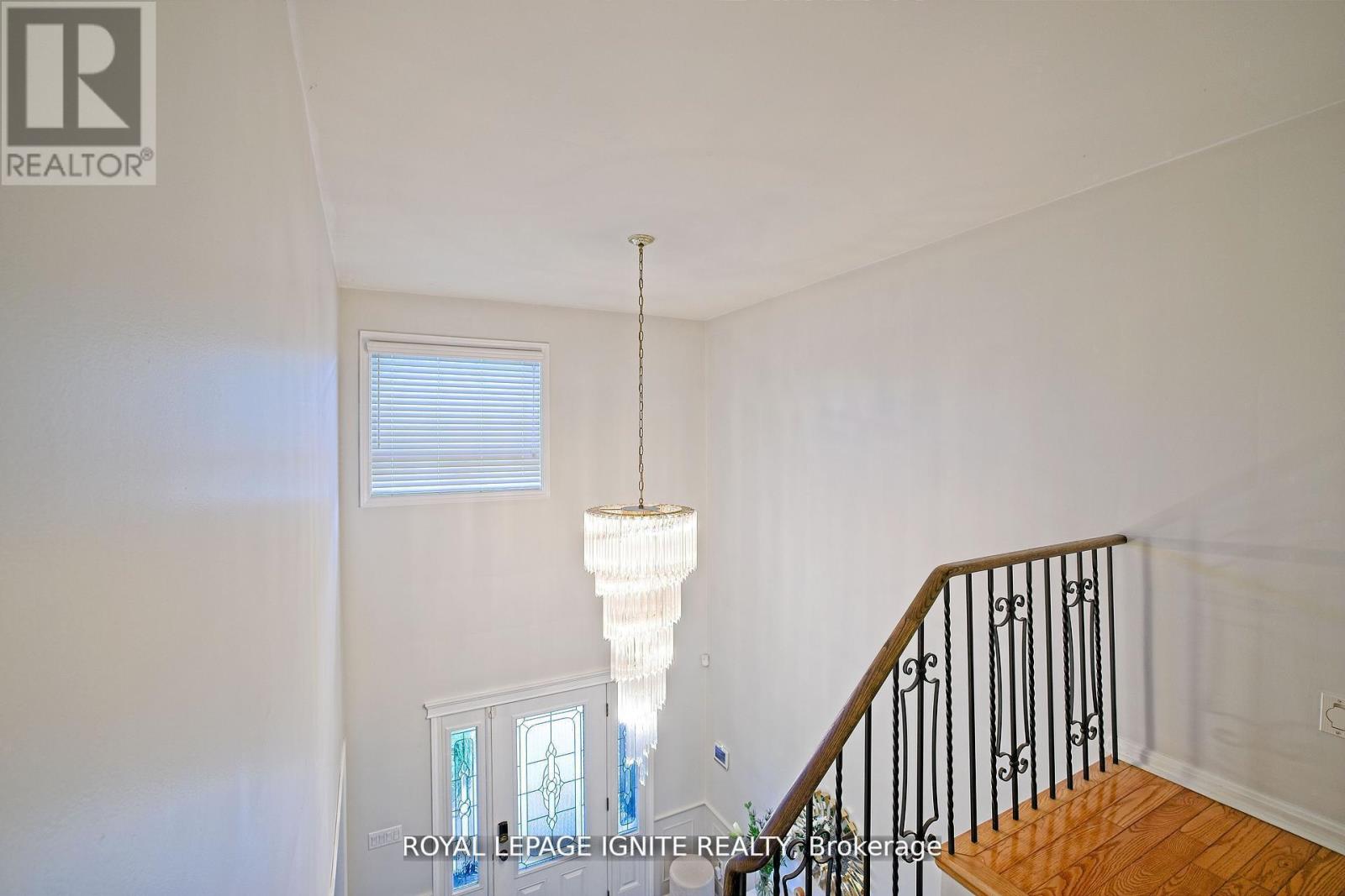 Photo 37 of 2092 Sava Crescent, Mississauga ON