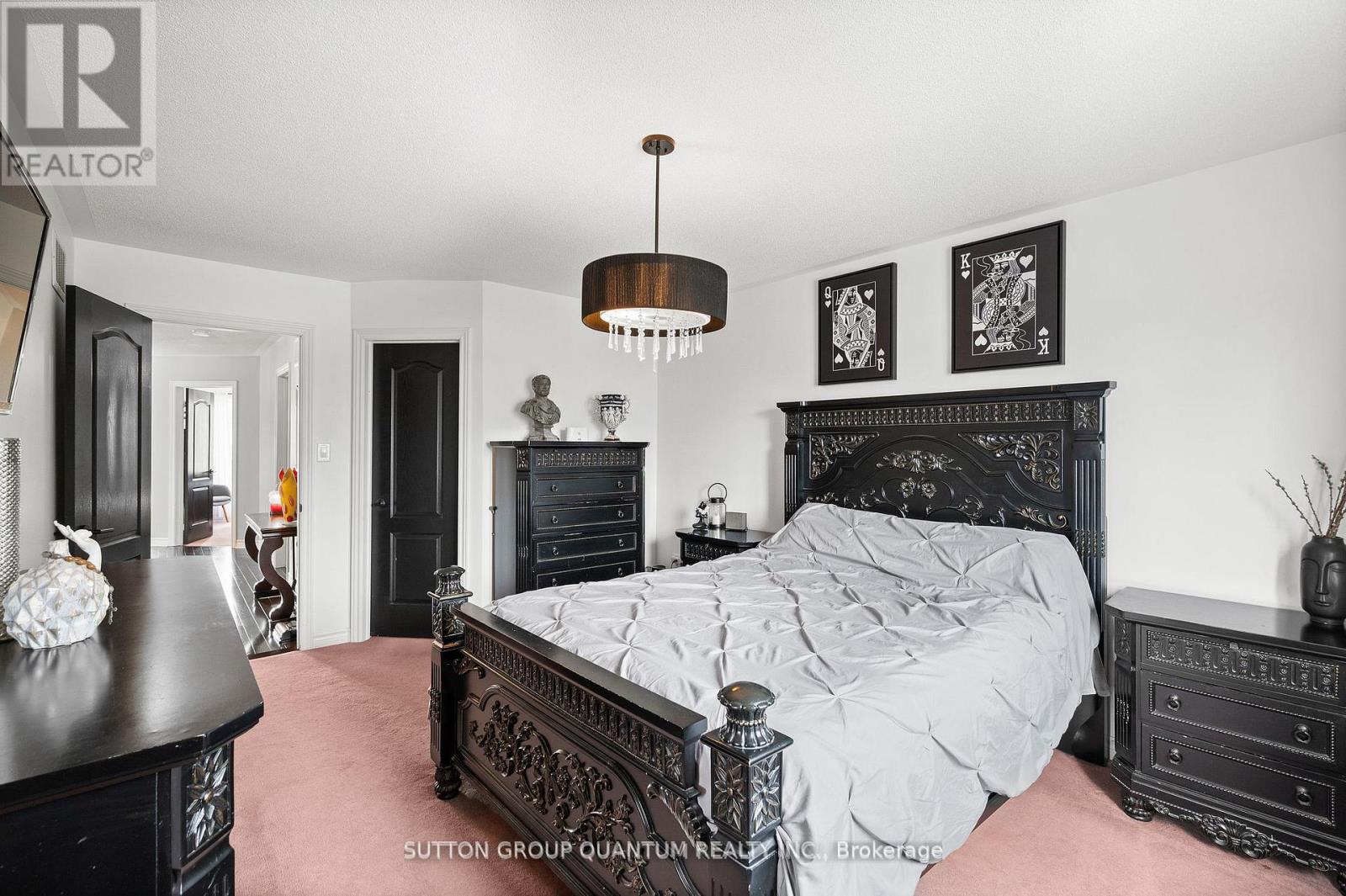 Photo 26 of 58 Blanchard Crescent, Essa ON
