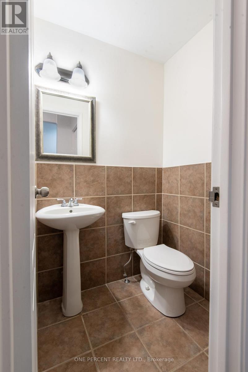 Photo 9 of 230 31 Greengate Road, Guelph ON