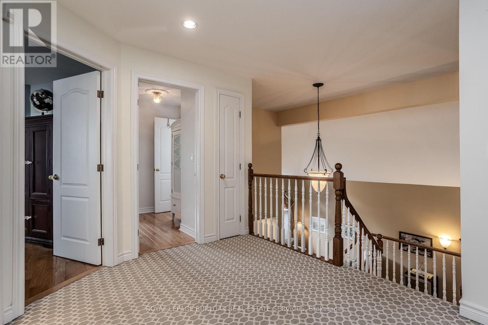 Photo 33 of 56 Farris Avenue, St Catharines ON