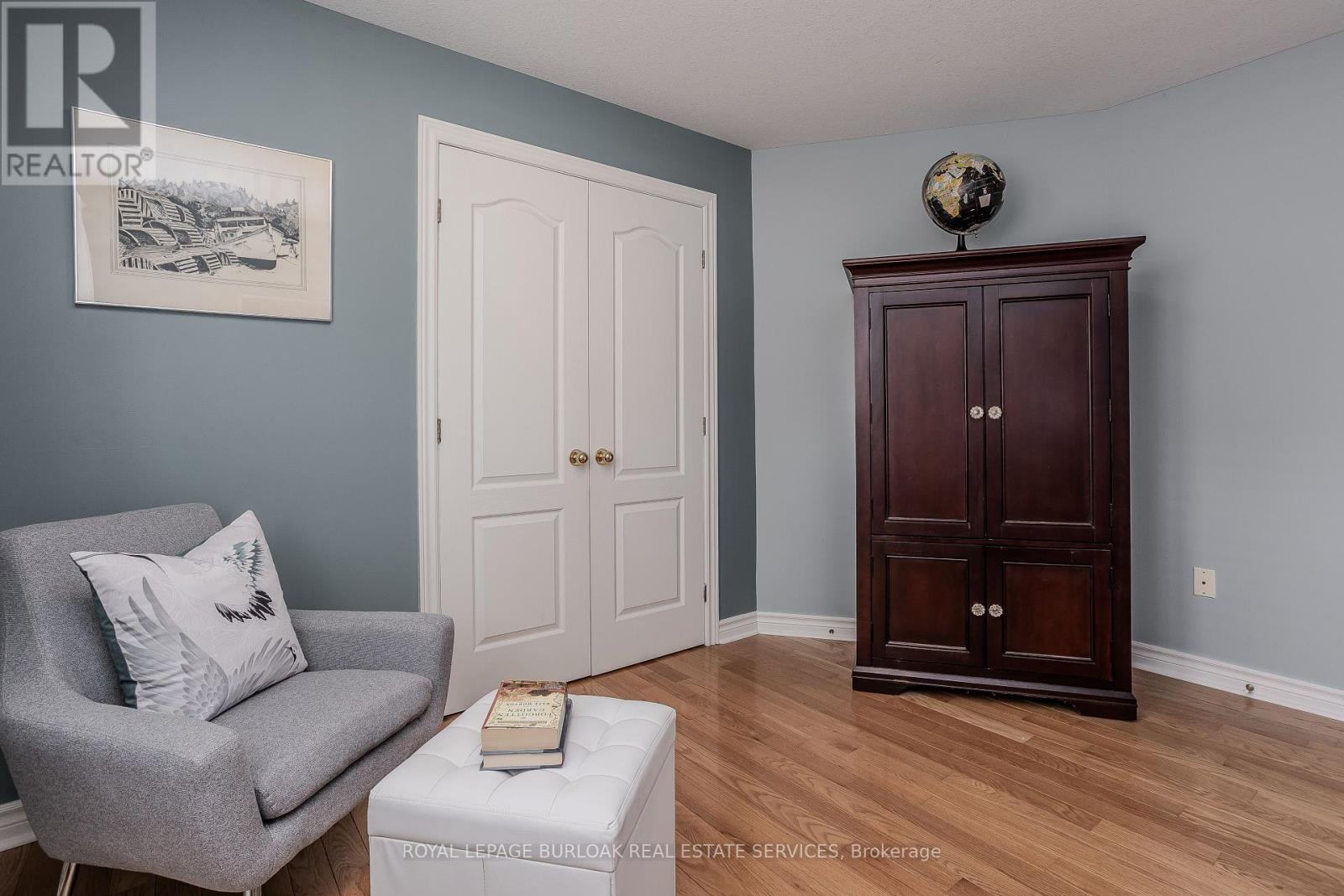Photo 13 of 56 Farris Avenue, St Catharines ON