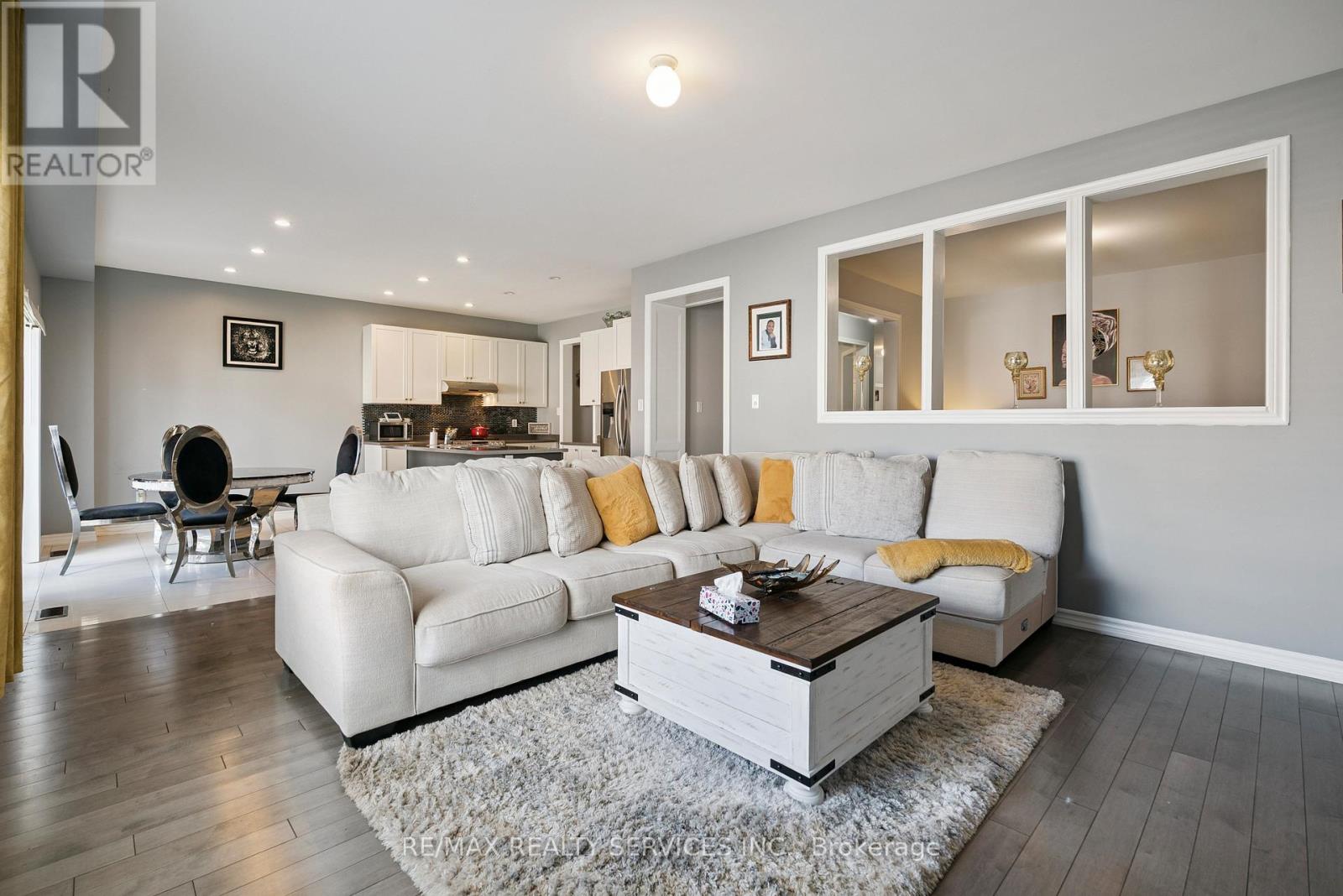 Photo 1 of 125 Morden Drive, Shelburne ON