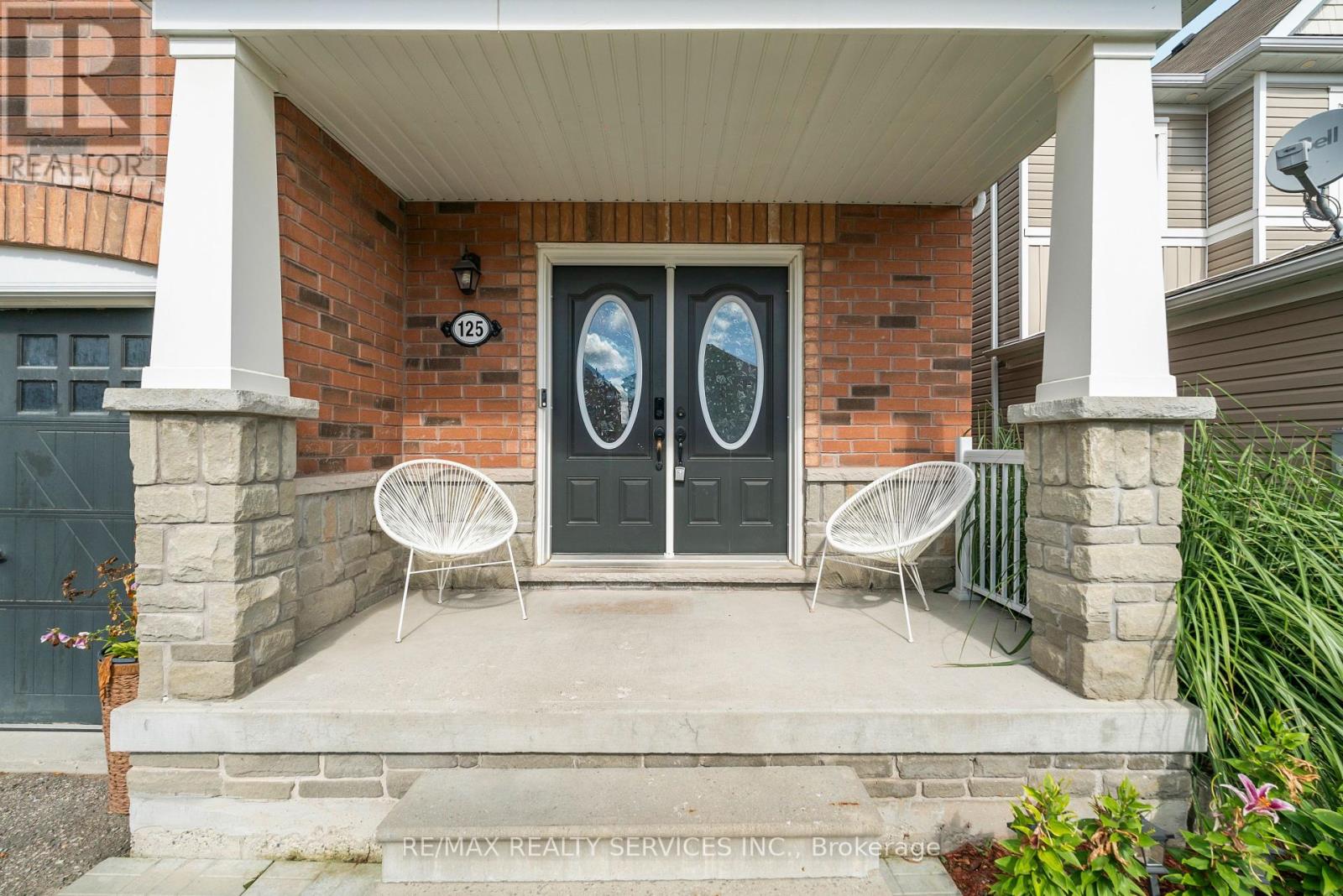 Photo 9 of 125 Morden Drive, Shelburne ON