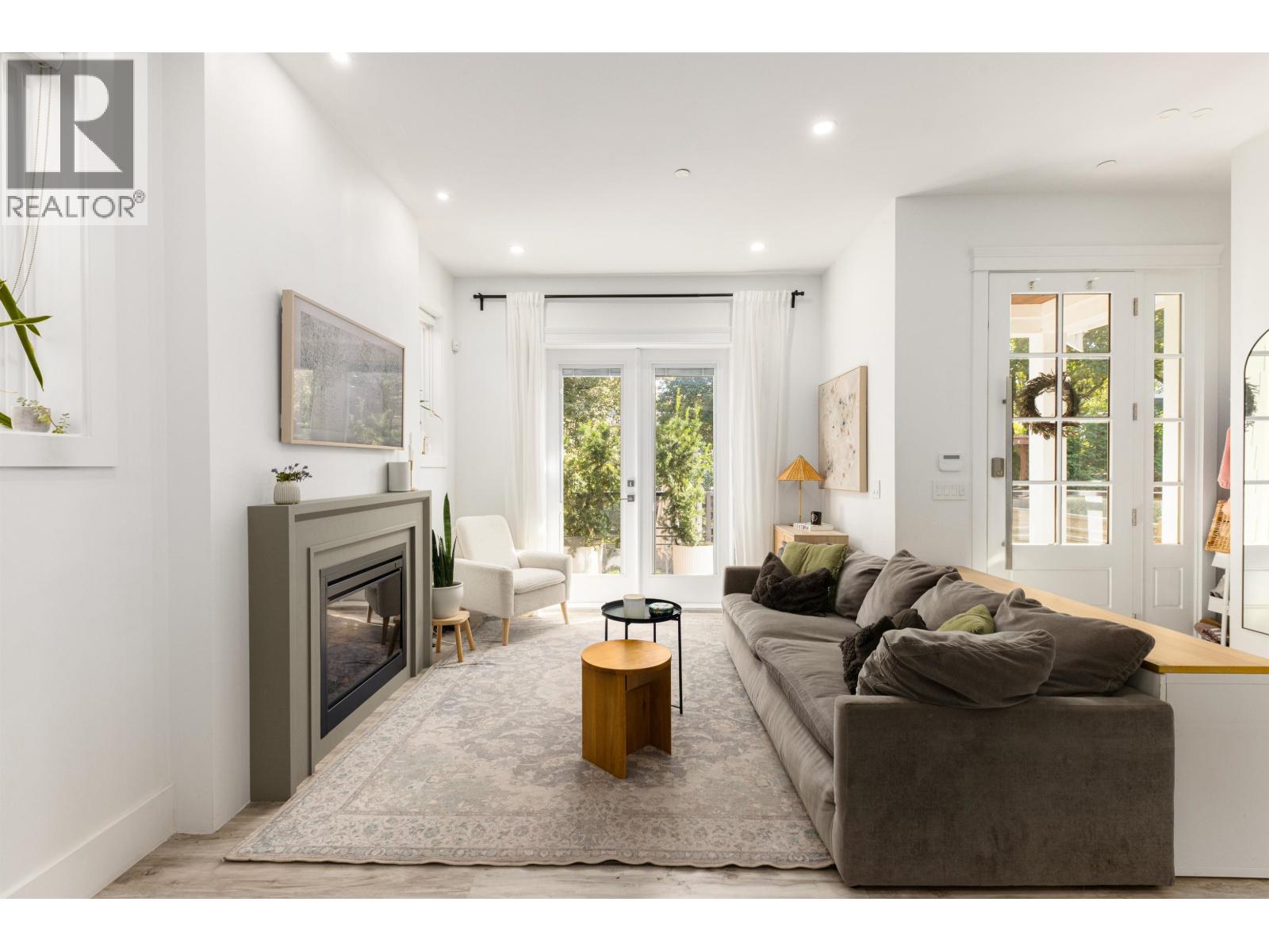 Photo 11 of 2055 Venables Street, Vancouver BC