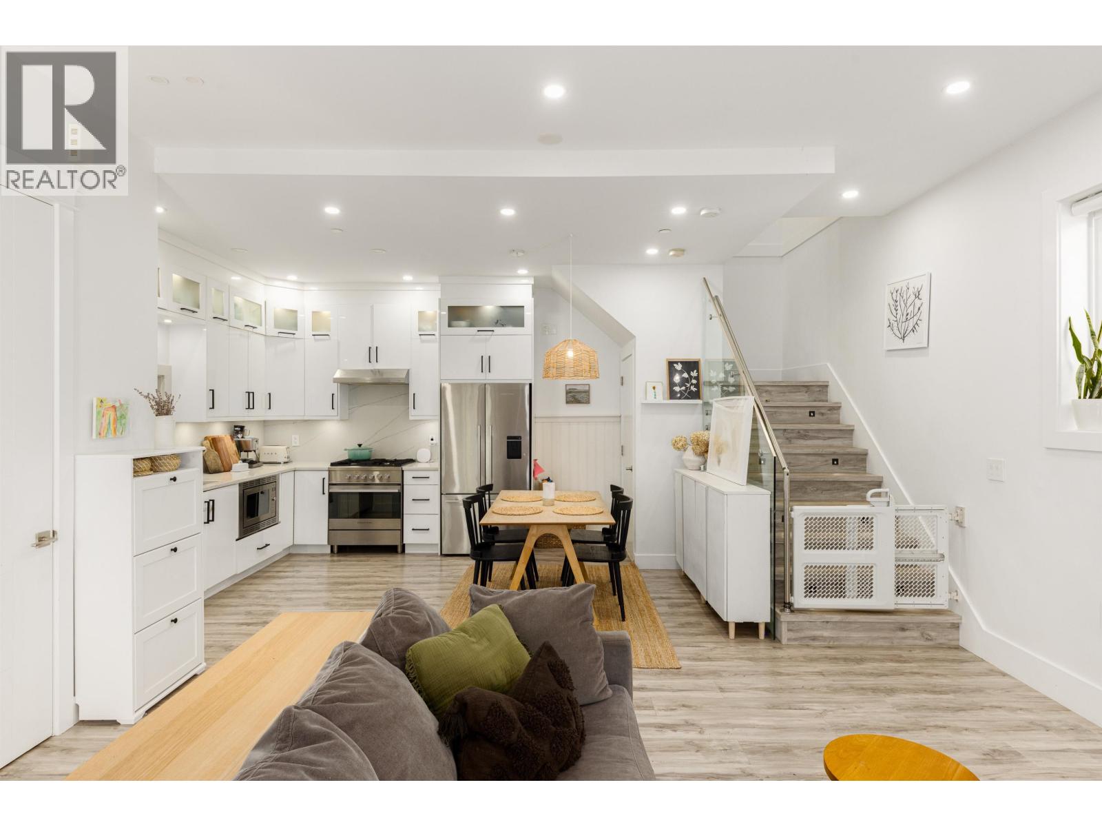 Photo 14 of 2055 Venables Street, Vancouver BC