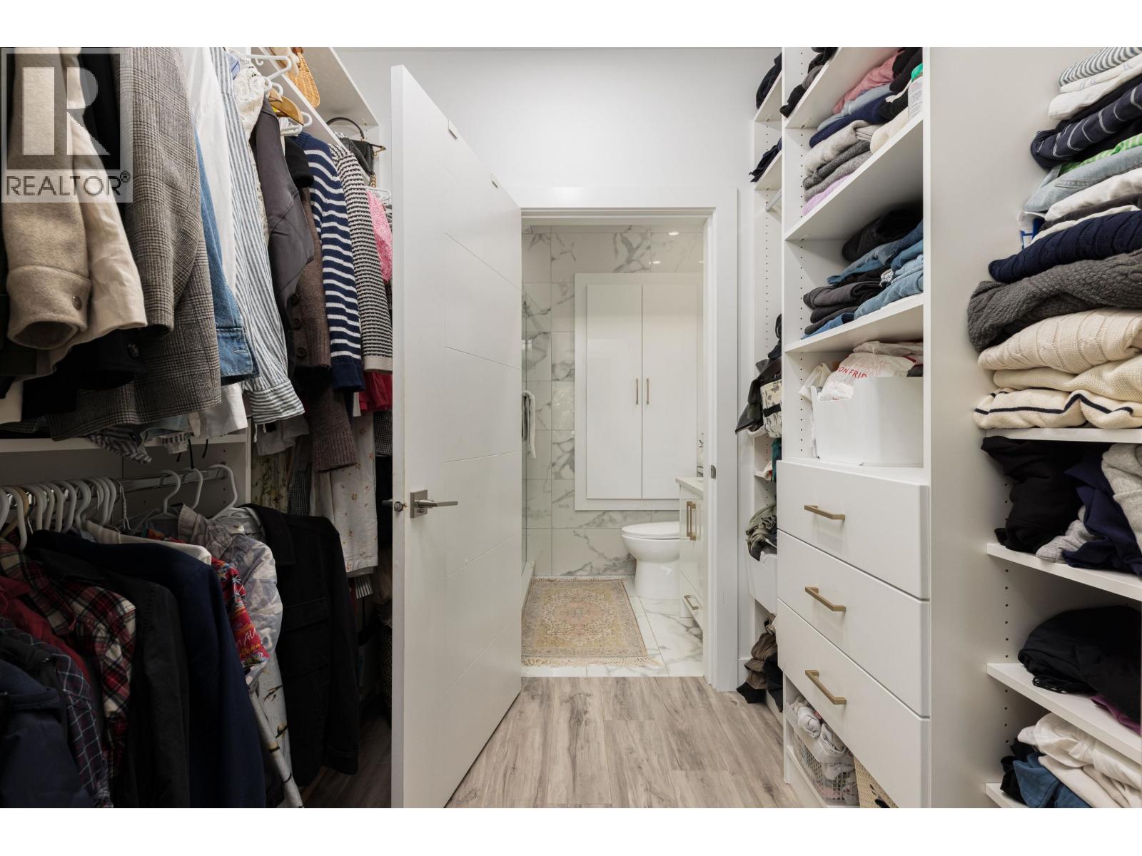 Photo 18 of 2055 Venables Street, Vancouver BC