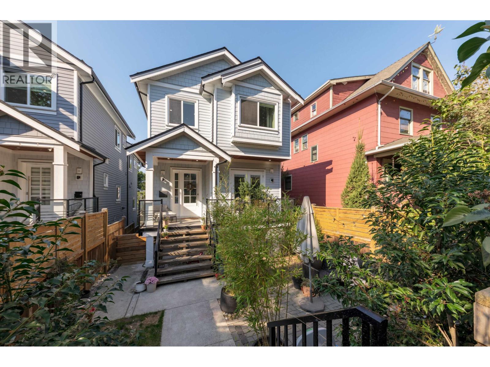 Photo 2 of 2055 Venables Street, Vancouver BC