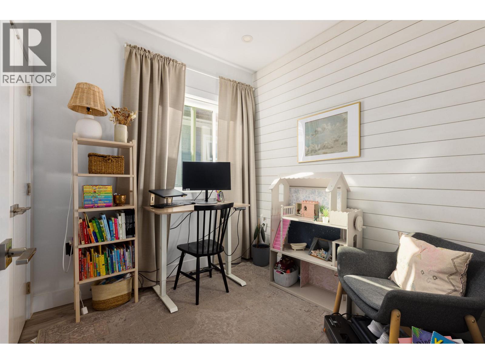Photo 21 of 2055 Venables Street, Vancouver BC