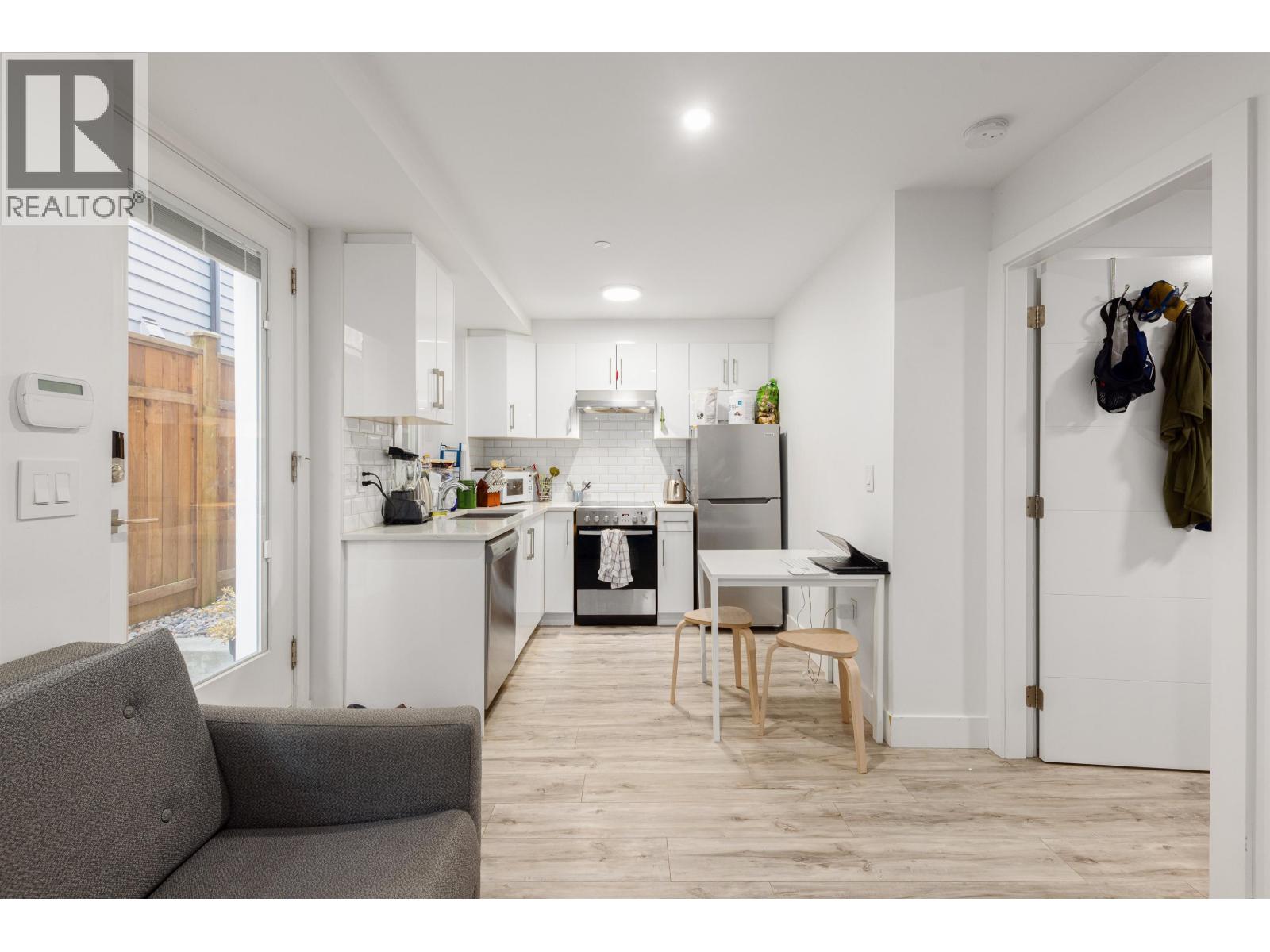 Photo 23 of 2055 Venables Street, Vancouver BC