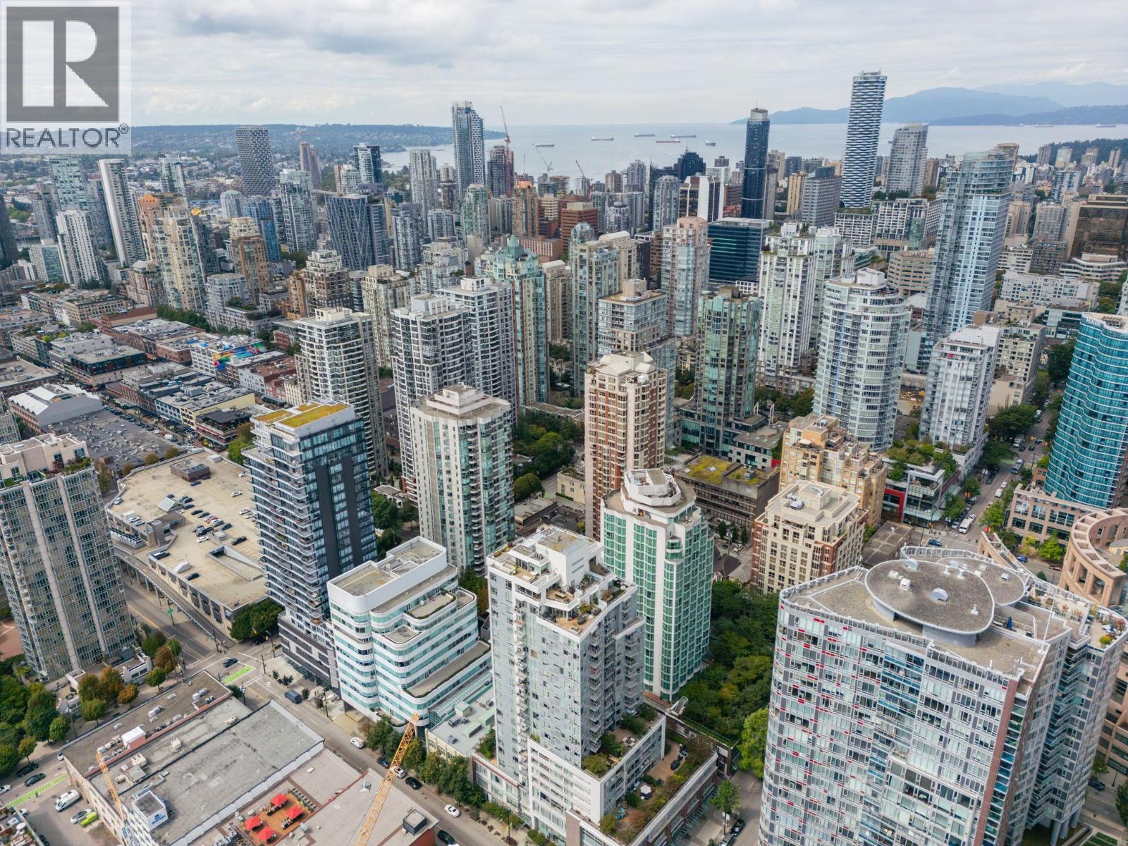Photo 10 of 1003 821 Cambie Street, Vancouver BC