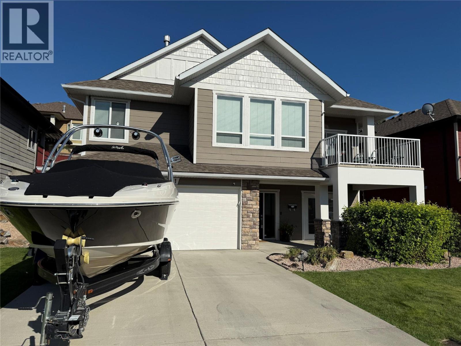 311 Poonian Street, Kelowna