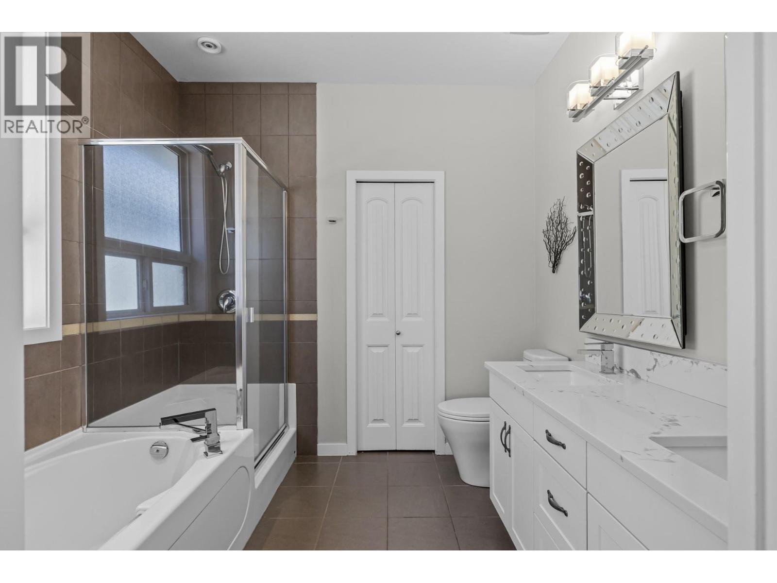 311 Poonian Street, Kelowna