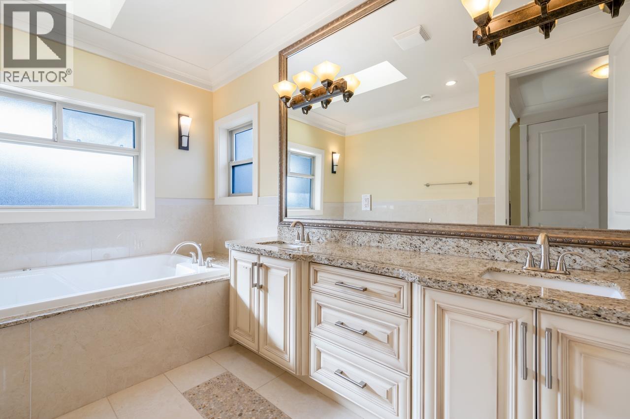 9631 DIAMOND ROAD, Richmond