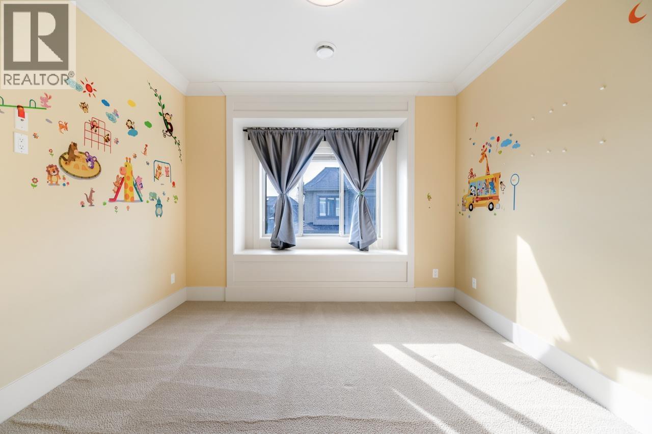 9631 DIAMOND ROAD, Richmond