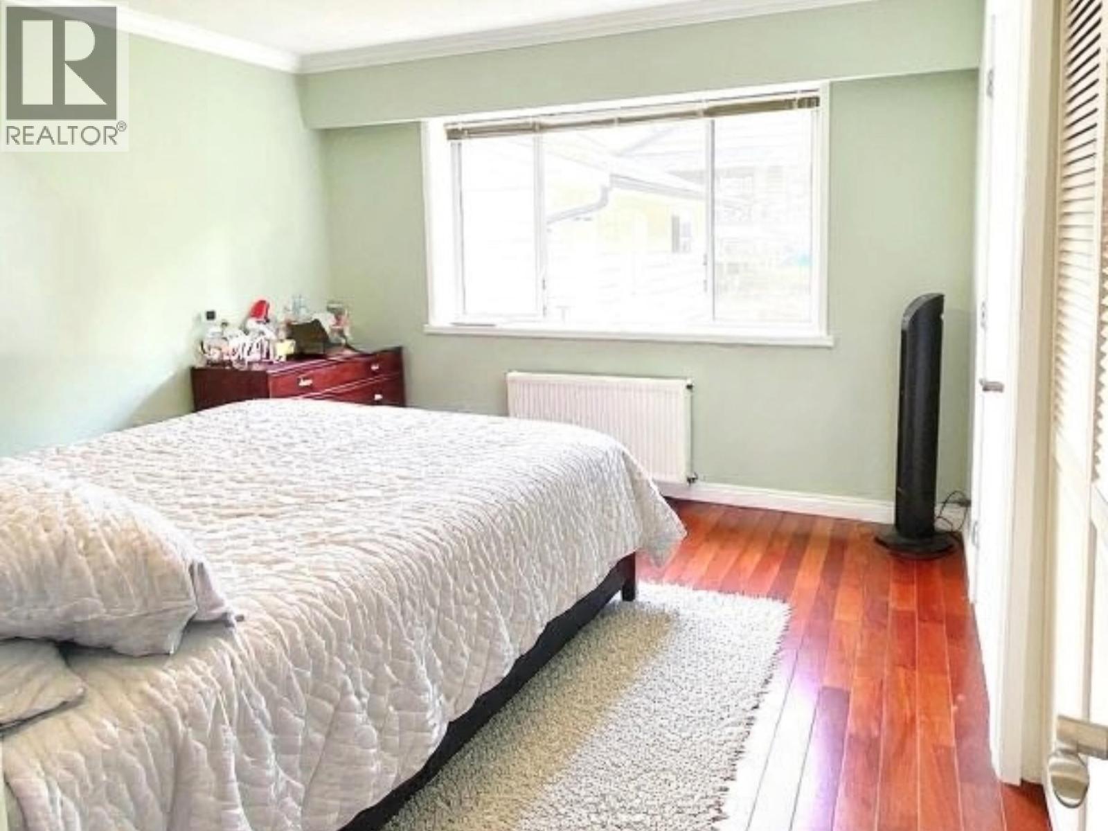 Photo 14 of 677 Gatensbury Street, Coquitlam BC