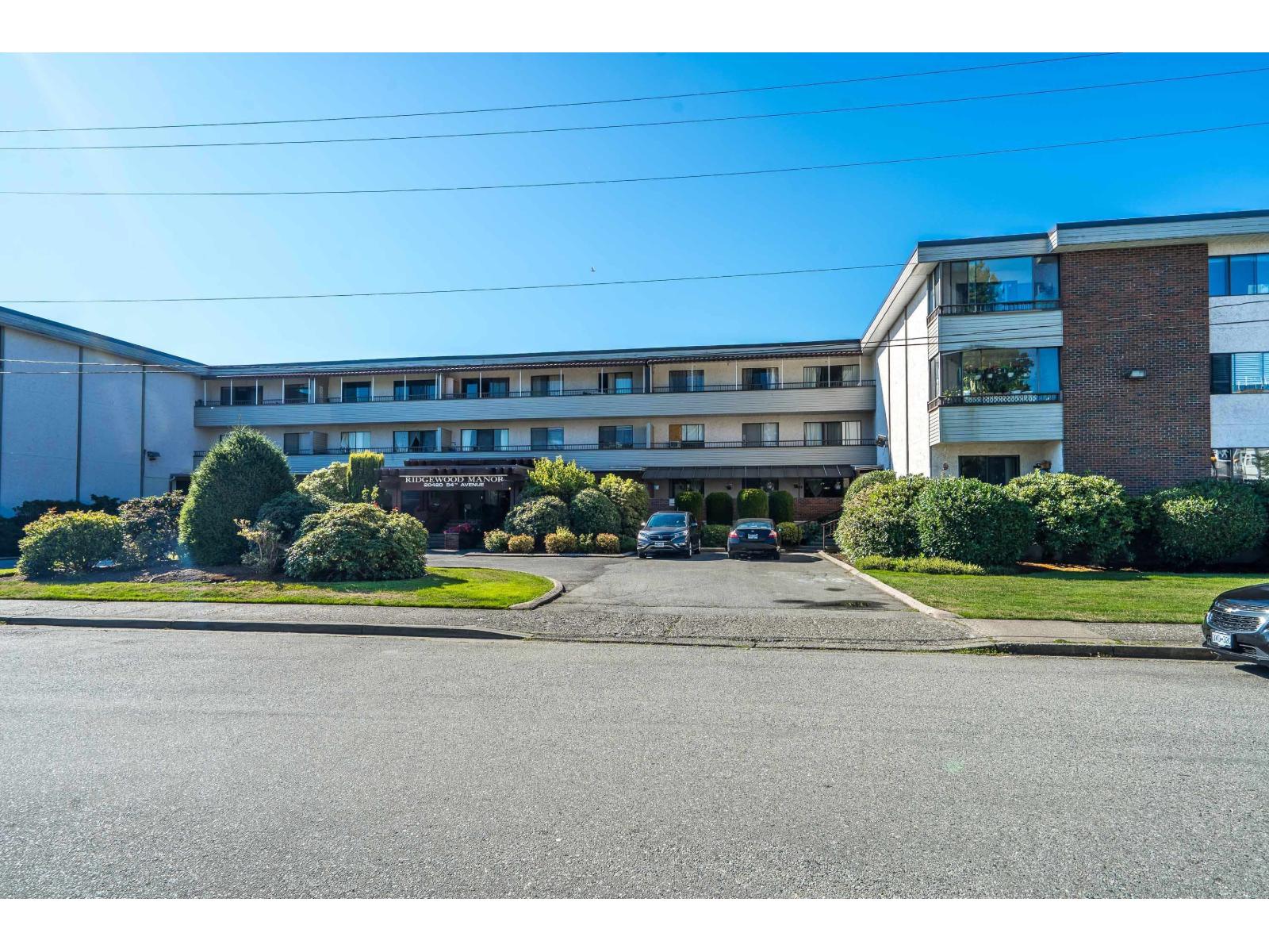 Photo 1 of 102 20420 54 Avenue, Langley BC