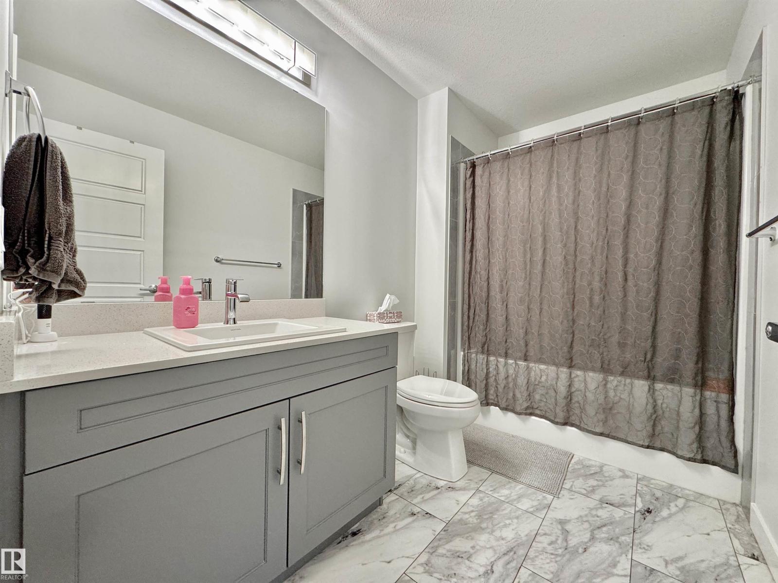 Photo 25 of 4322 Hawthorn Landing Ld Sw, Edmonton AB