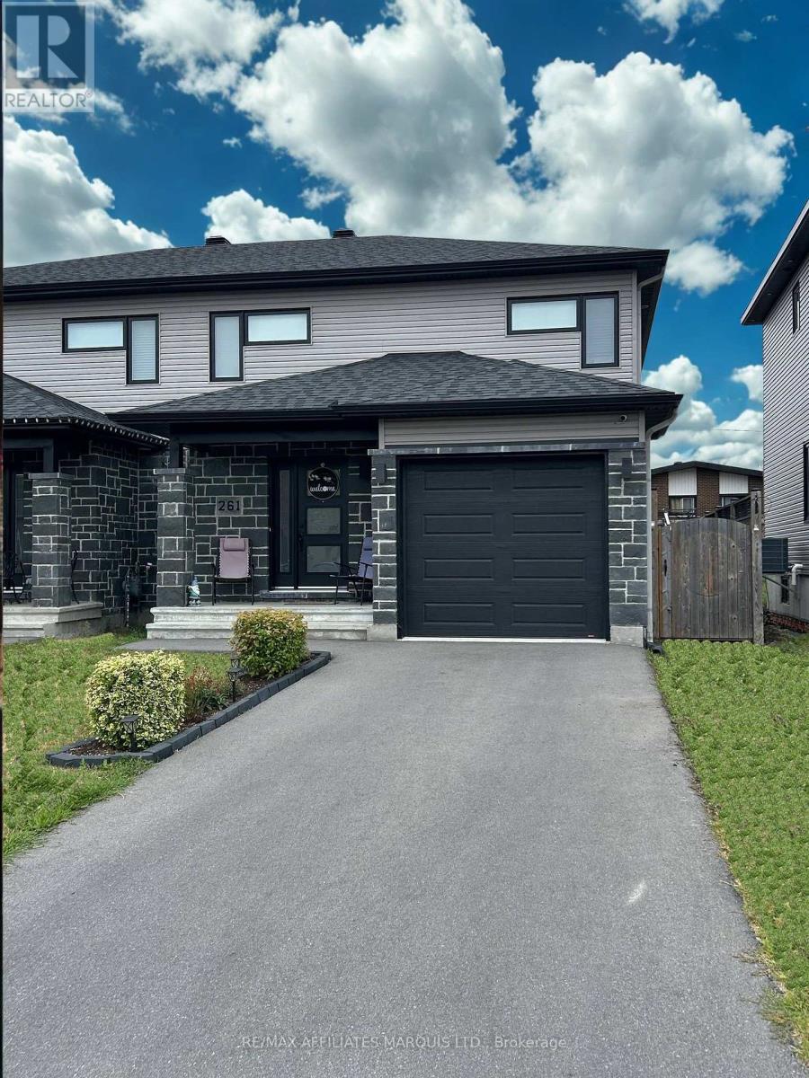 Photo 1 of 261 Lourdes Avenue, Cornwall ON