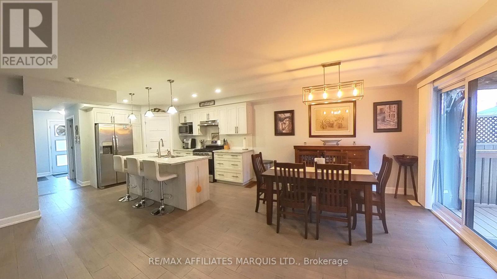 Photo 6 of 261 Lourdes Avenue, Cornwall ON