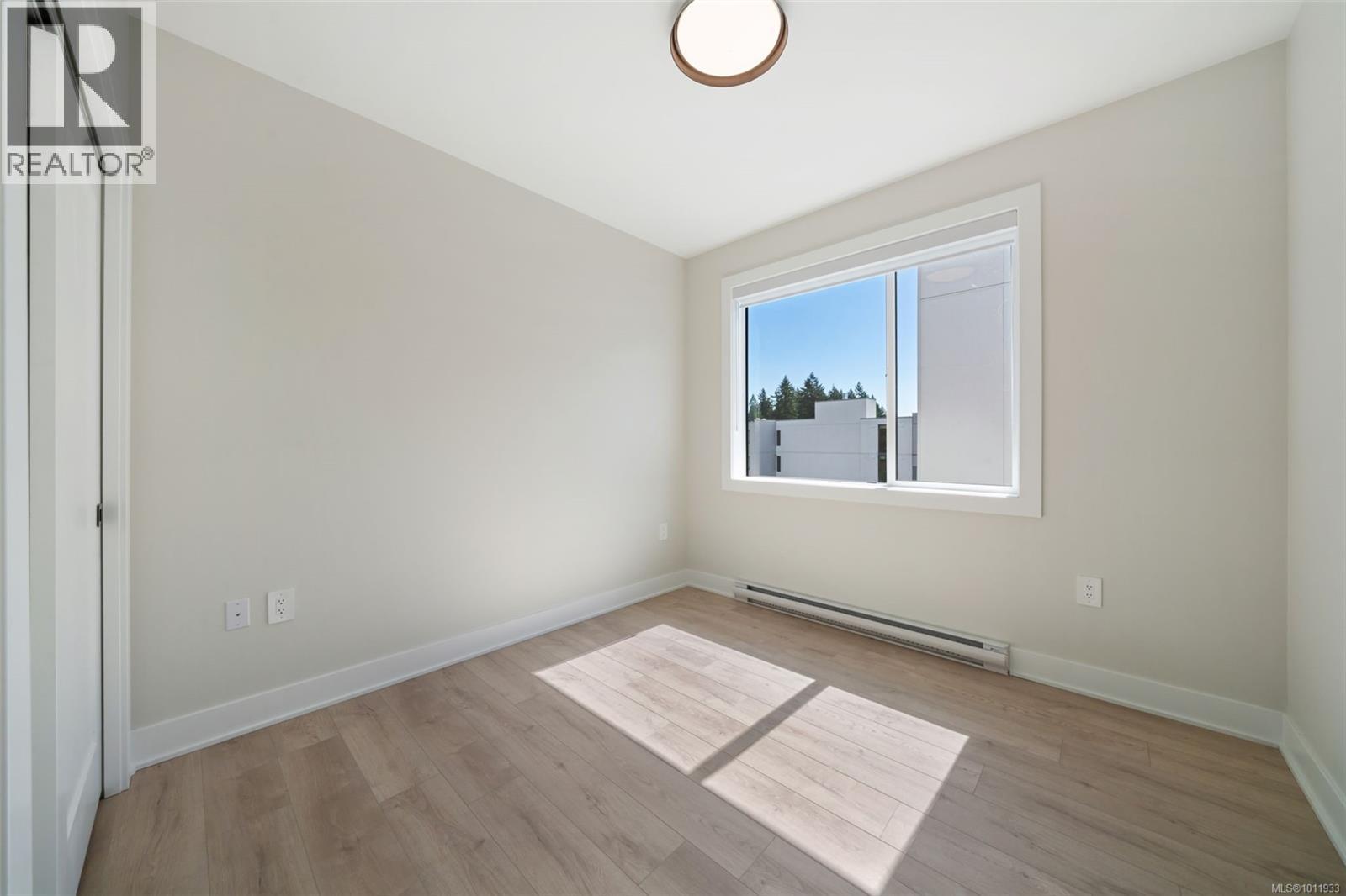 Photo 12 of 118 1371 Goldstream Ave, Langford BC