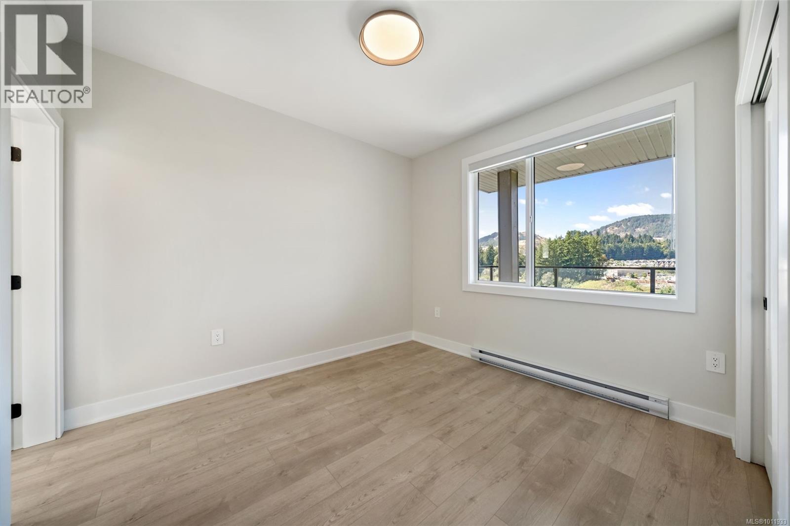 Photo 8 of 118 1371 Goldstream Ave, Langford BC