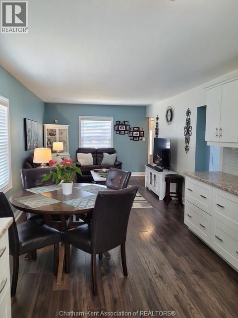Photo 17 of 48 Tweedsmuir Avenue East, Chatham ON