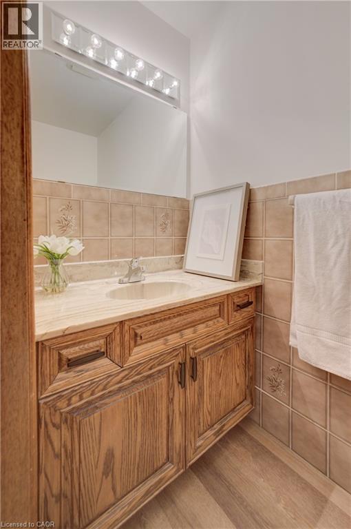 Photo 3 of 391 Northlake Drive, Waterloo ON